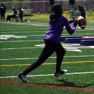 Meet your Posher, Vell